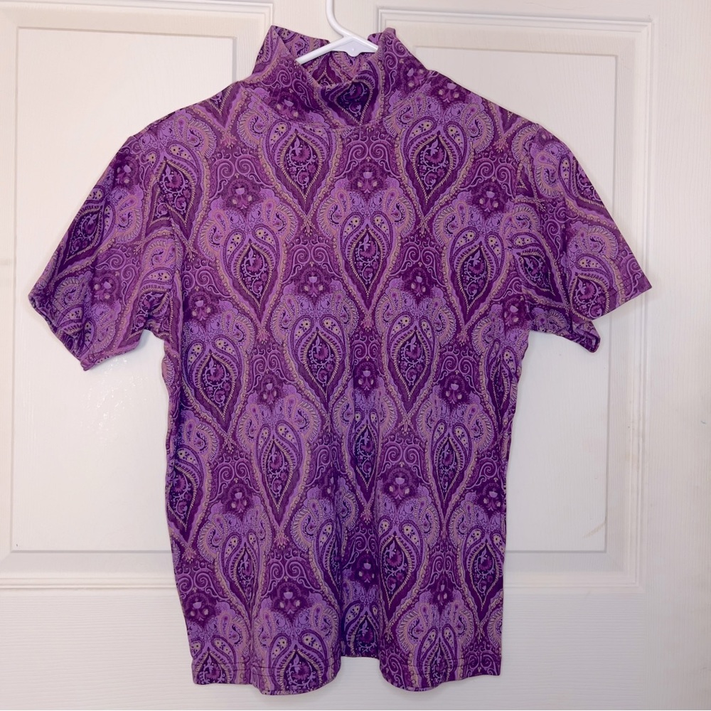 Not for sale -‼️2/$10‼️Short sleeve Paisley purple turtle neck.
